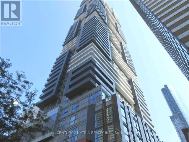 YC Condos - Yonge and College - 2512 7 Grenville Street - photo 1