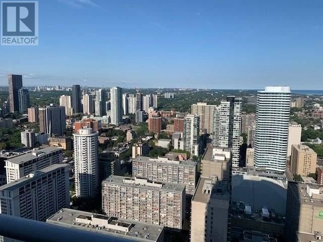 YC Condos - Yonge and College - 4709 7 Grenville Street - photo 2