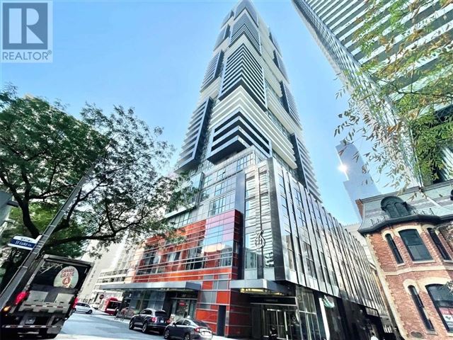 YC Condos - Yonge and College - 2301 7 Grenville Street - photo 1