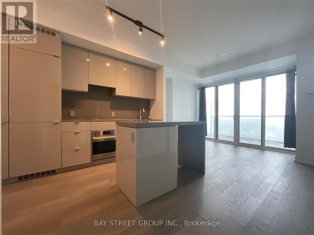 YC Condos - Yonge and College - 5213 7 Grenville Street - photo 1