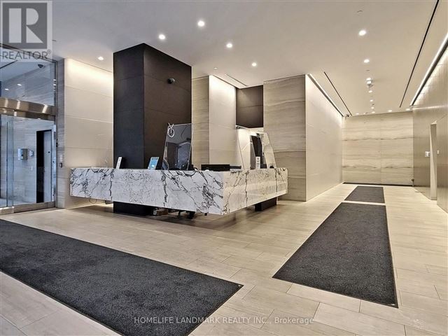 YC Condos - Yonge and College - 3806 7 Grenville Street - photo 3