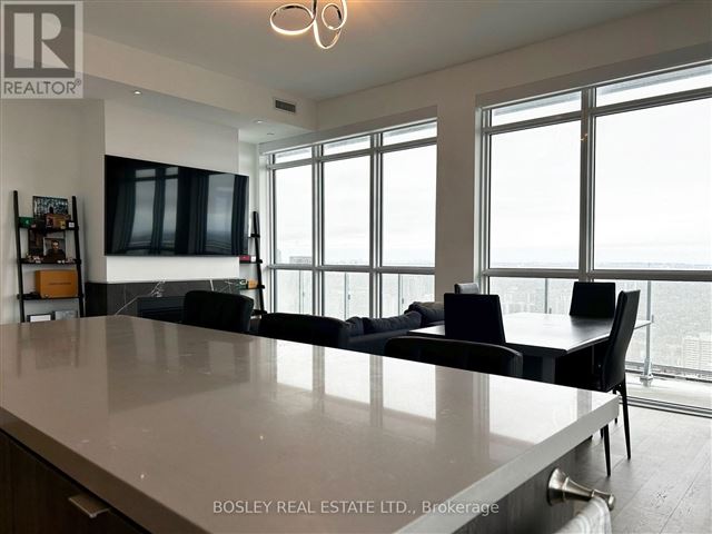 YC Condos - Yonge and College - 6010 7 Grenville Street - photo 1