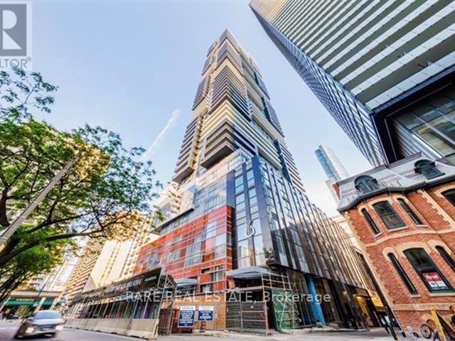 YC Condos - Yonge and College - 2113 7 Grenville Street - photo 1