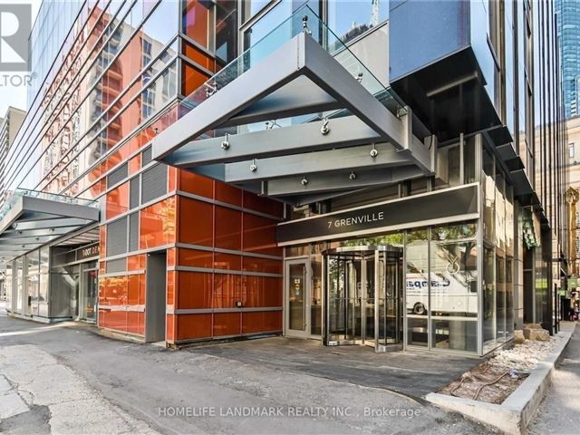 YC Condos - Yonge and College - 4006 7 Grenville Street - photo 2