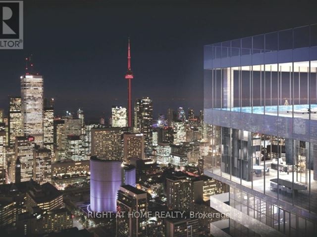 YC Condos - Yonge and College - 2809 7 Grenville Street - photo 1