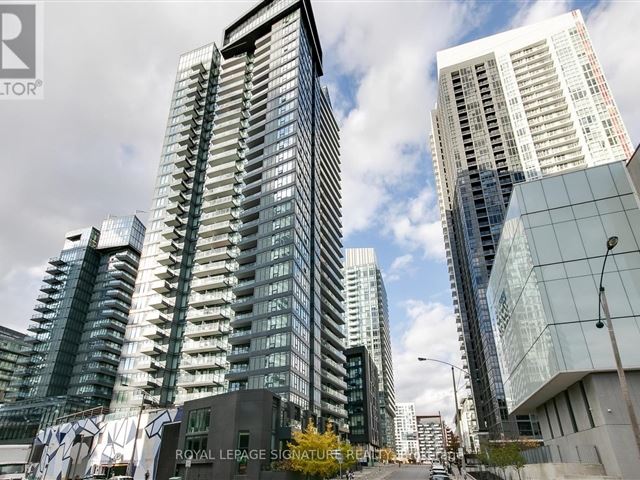 Newton Condos - 807 80 Queens Wharf Road - photo 1