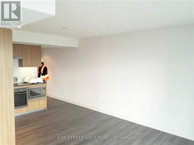 Newton Condos -  80 Queens Wharf Road - photo 1