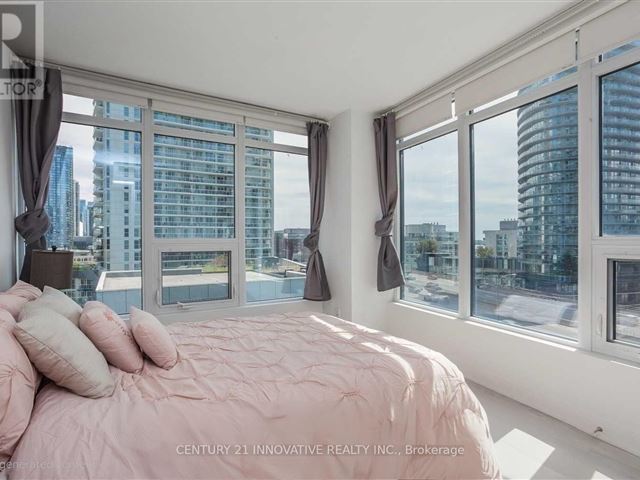 Newton Condos - 912 80 Queens Wharf Road - photo 1