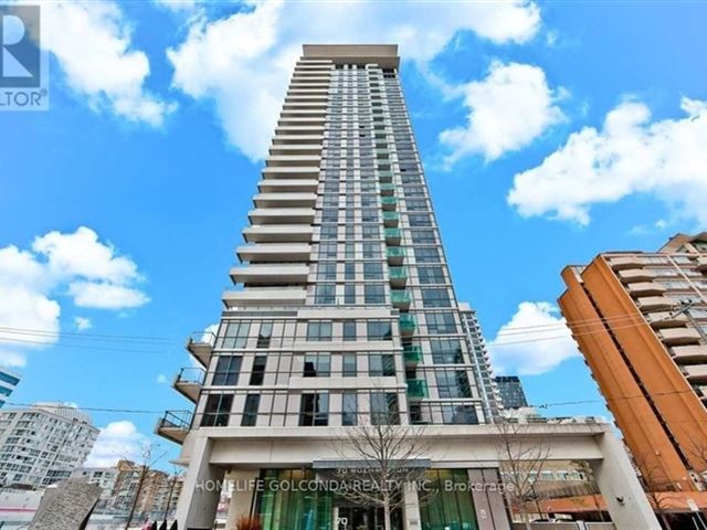 The Republic South Tower - 1813 70 Roehampton Avenue - photo 1