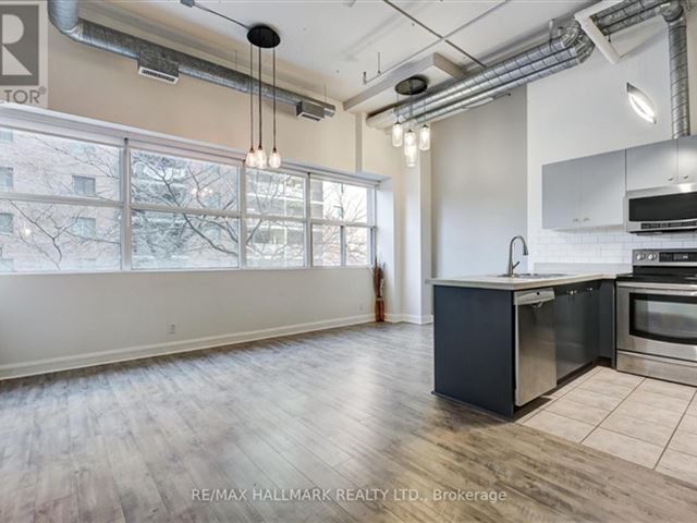 Westside Lofts - 202 700 King Street West - photo 2