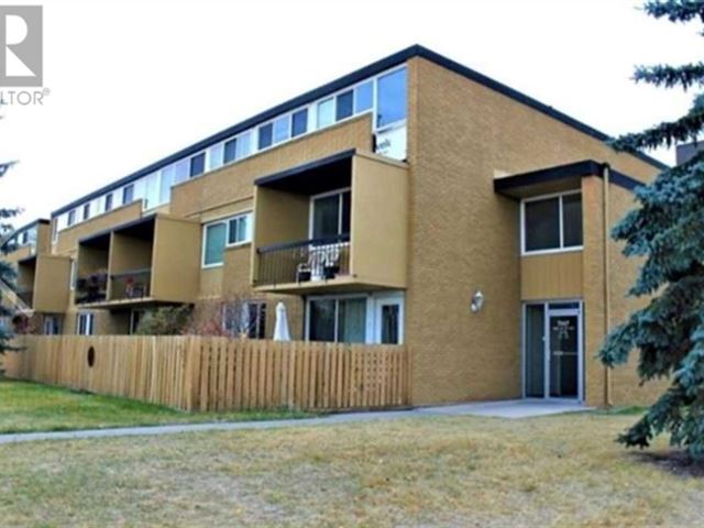 7007 4a ST SW - 221 7007 4a Street Southwest - photo 1