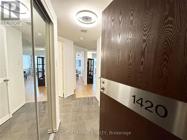 The Liberties I & 2 - 1420 711 Bay Street - photo 3