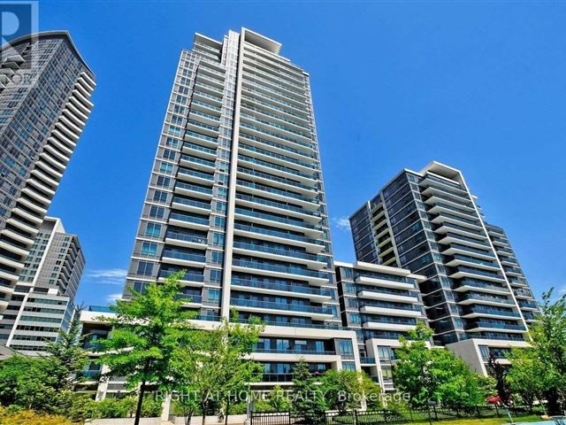 Parkside Tower - 832 7165 Yonge Street - photo 1