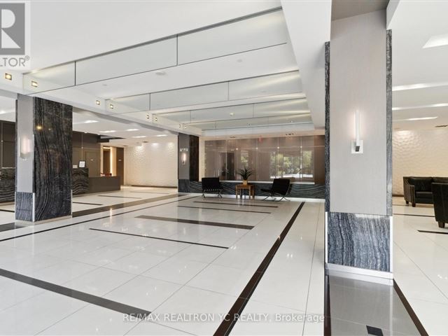 Parkside Tower - 310 7165 Yonge Street - photo 2