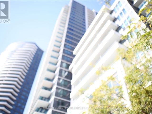 Parkside Tower - 506 7165 Yonge Street - photo 1