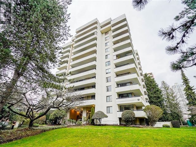 Middlegate Tower - 602 7171 Beresford Street - photo 1