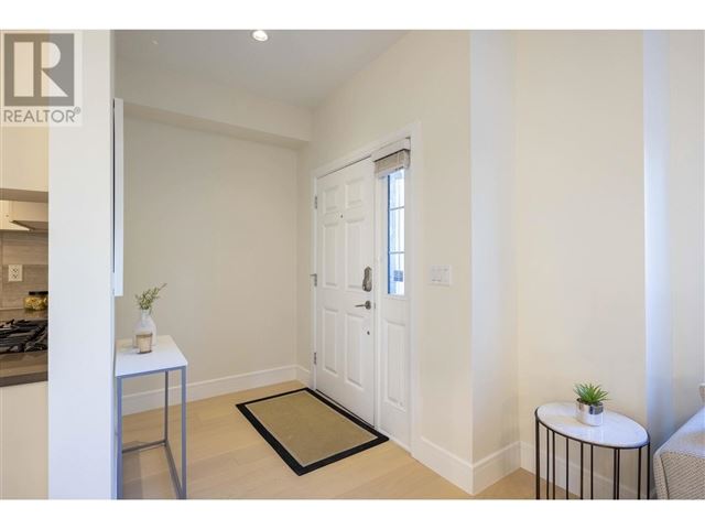 Sonatina Residence - 1 7298 Blundell Road - photo 2