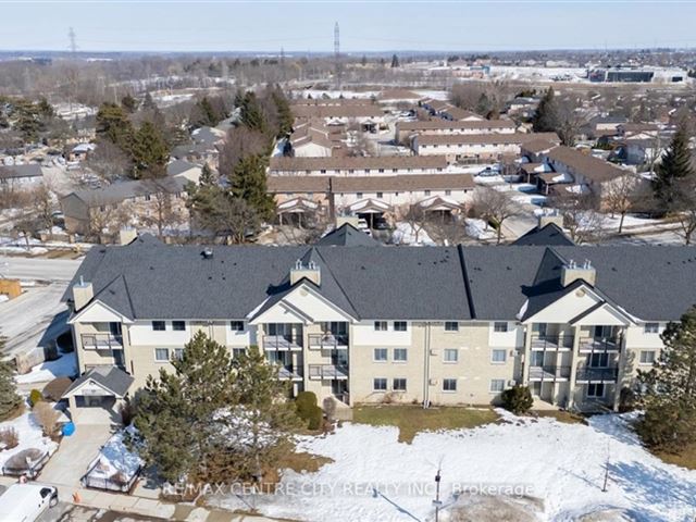 Mill's Landing - 309 729 Deveron Crescent - photo 1