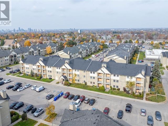 731 Deveron CRES - 306 731 Deveron Crescent - photo 1