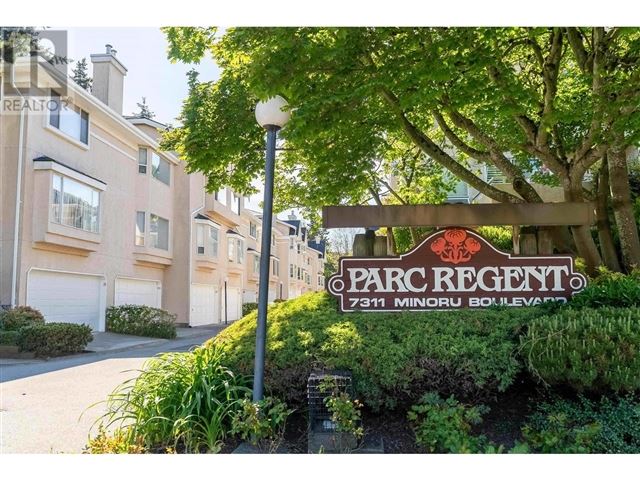 Parc Regent - 15 7311 Minoru Boulevard - photo 1