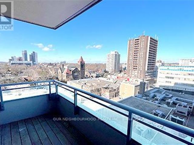 Mosaic - 806 736 Spadina Avenue - photo 1