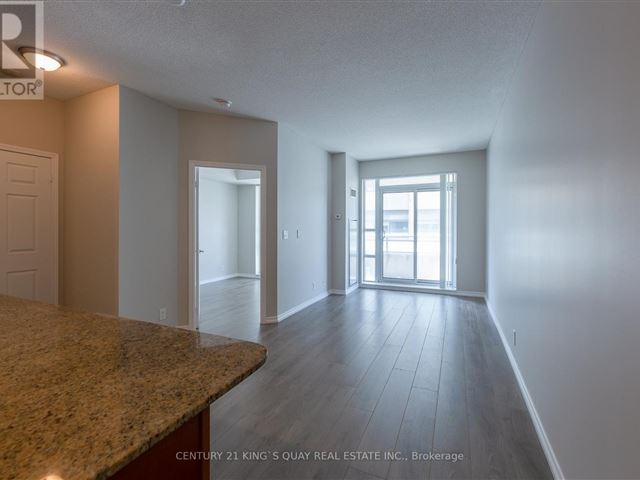 Mosaic - 301 736 Spadina Avenue - photo 3