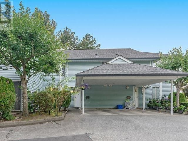 Ridgecrest - 36 7360 Minoru Boulevard - photo 1