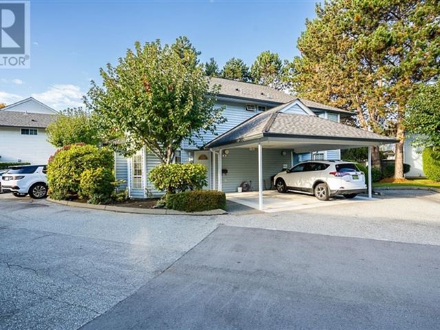 Ridgecrest - 33 7360 Minoru Boulevard - photo 4