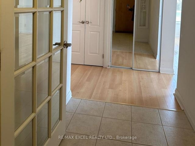 Casa Del Sol - 220 7373 Kennedy Road - photo 2