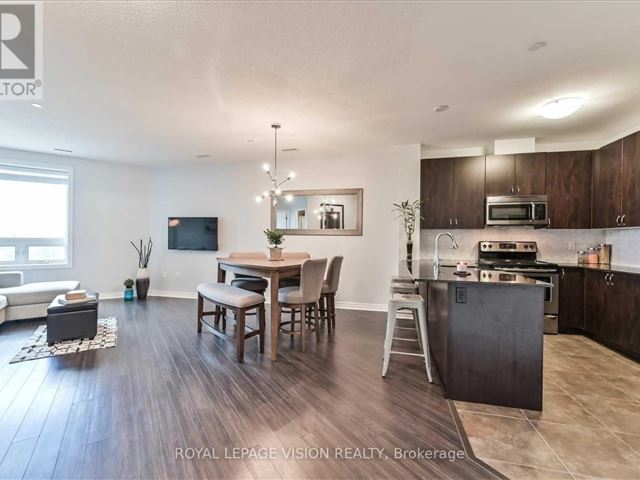 Greenlife Golden - 308 7400 Markham Road - photo 2