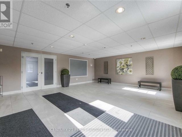 7428 Markham Condos - 401 7428 Markham Road - photo 3