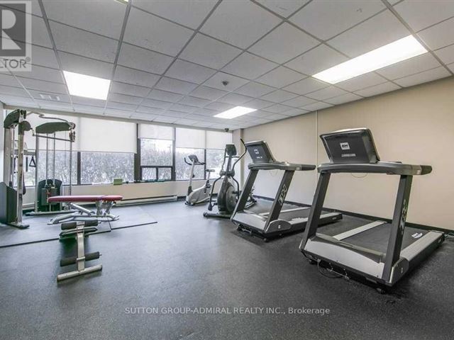 Promenade Towers Condos - 607 7440 Bathurst Street - photo 2