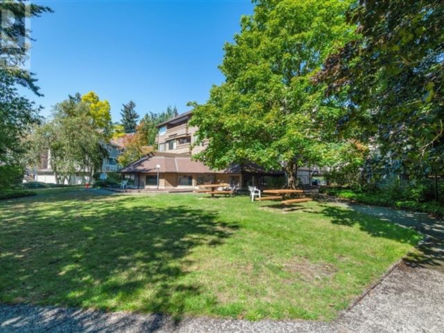 Woodridge Estates - 141 7411 Minoru Boulevard - photo 3