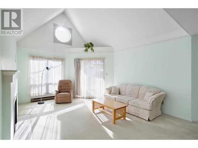 Colony Bay - 310 7451 Moffatt Road - photo 1