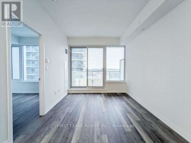 The Diamond Condominiums on Yonge - 808 75 Canterbury Place - photo 1