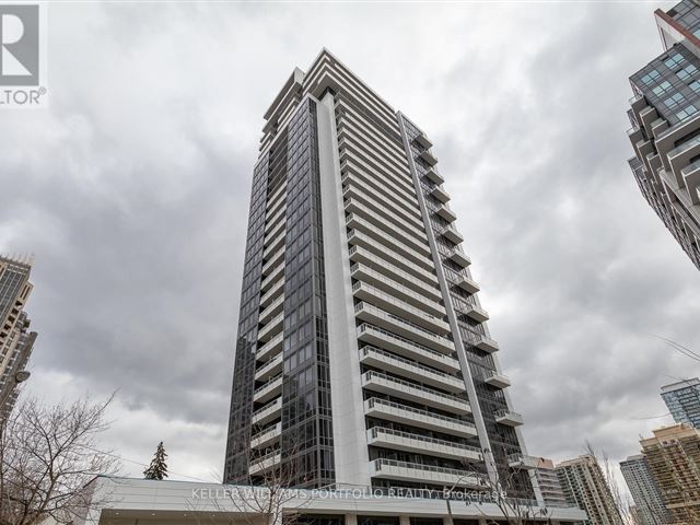 The Diamond Condominiums on Yonge - 1008 75 Canterbury Place - photo 1