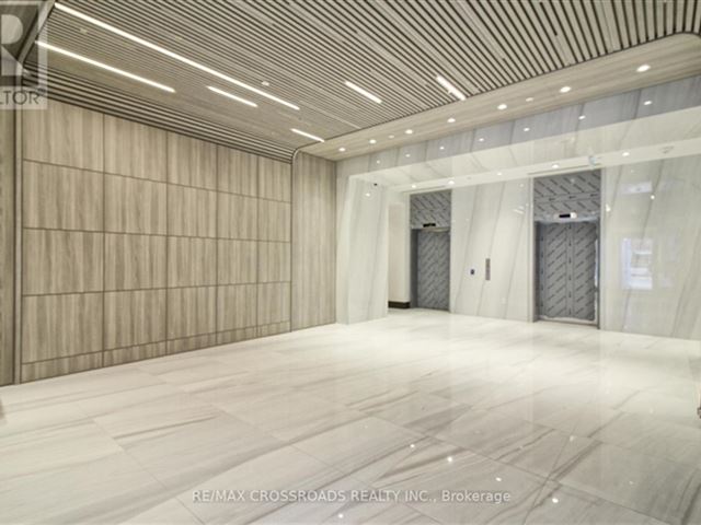 The Diamond Condominiums on Yonge - 515 75 Canterbury Place - photo 2