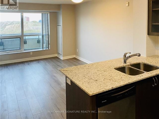 Four Seasons Garden Condos - 407 75 Norman Bethune Avenue - photo 3