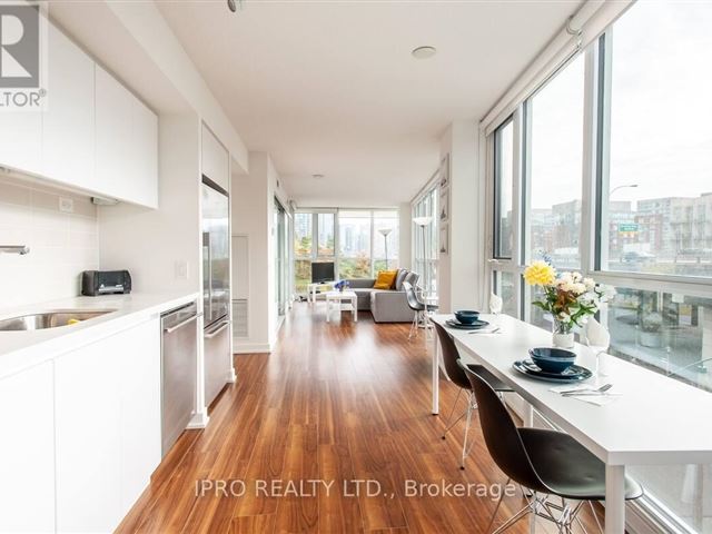 Quartz | Spectra - 307 75 Queens Wharf Road - photo 1