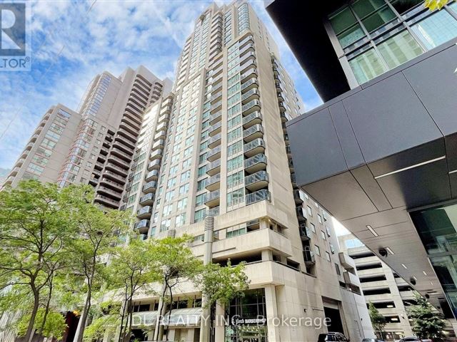 The Penrose - 903 750 Bay Street - photo 1