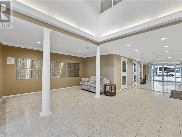 Carmel Pointe - 109 7540 Minoru Boulevard - photo 3