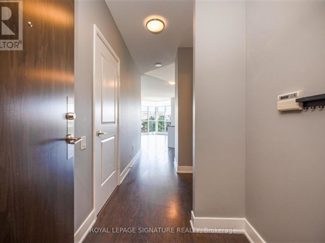 Minto WaterGarden - 531 7608 Yonge Street - photo 2