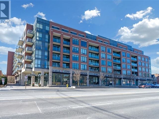 Minto WaterGarden - 438 7608 Yonge Street - photo 1