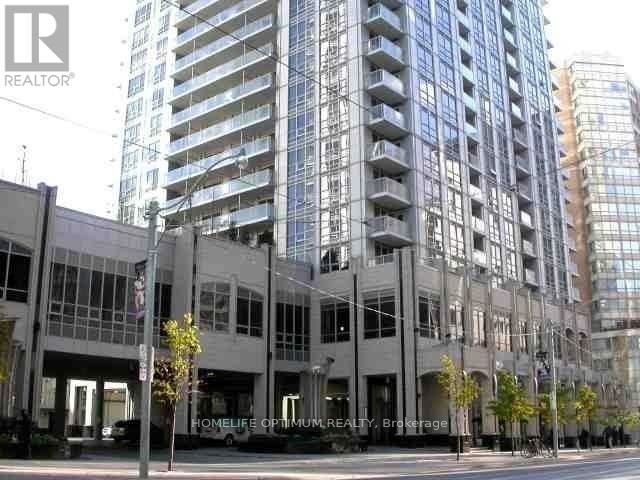 College Park South Tower - 3109 761 Bay Street - photo 1