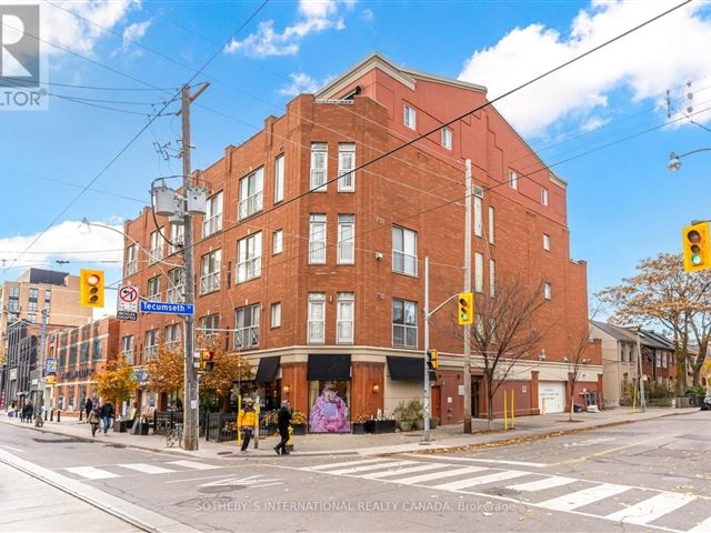 Tecumseth Lofts - 303 766 King Street West - photo 2