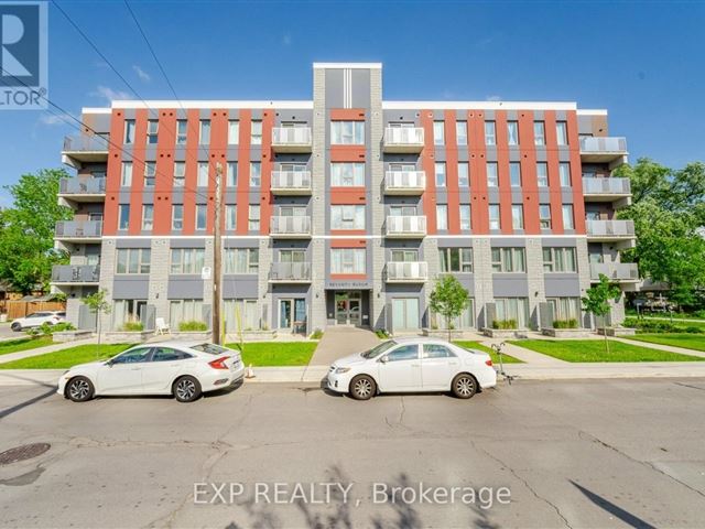 The 77 Condos - 108 77 Leland Street - photo 1