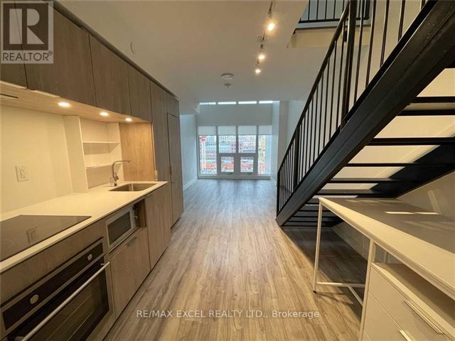 88 Queen - 529 88 Queen Street East - photo 1