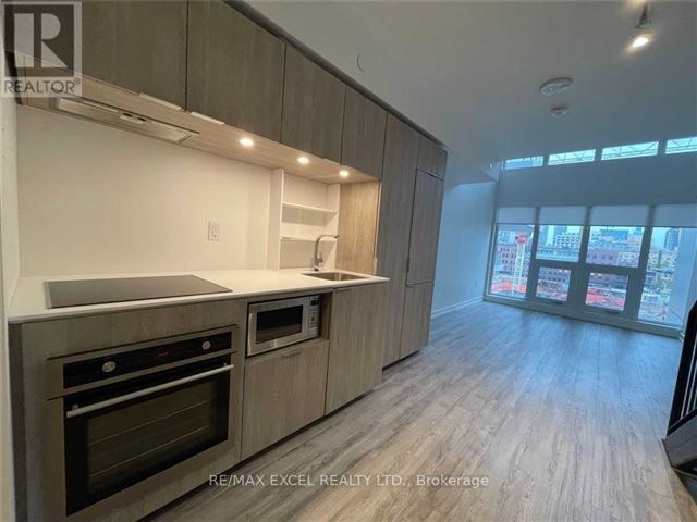 88 Queen - 529 88 Queen Street East - photo 2