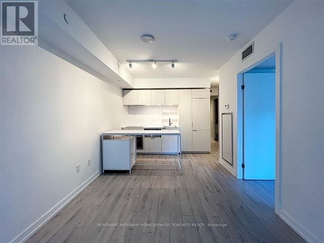 88 Queen - 605 88 Queen Street East - photo 2