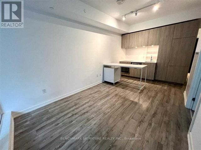 88 Queen - 205 88 Queen Street East - photo 2